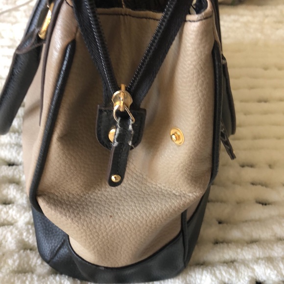 Tignanello Authentic large black/brown‎ pebbled leather satchel. 12 x 9 in. EUC. - Picture 5 of 8